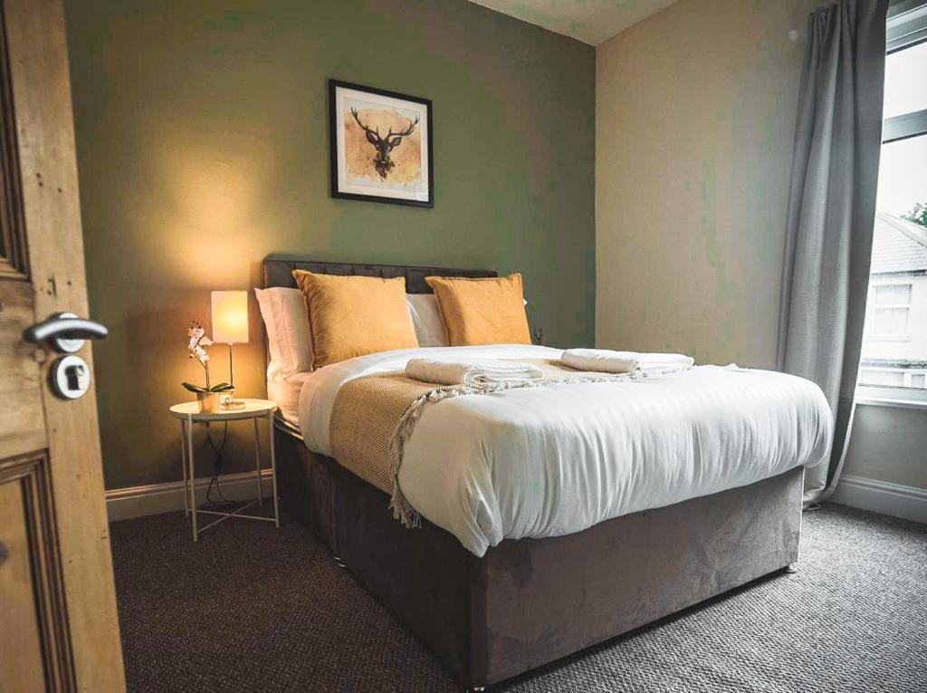 Cosy Affordable Digs Near Coventry City Centre Sleeps5 With Free Parking Exteriör bild